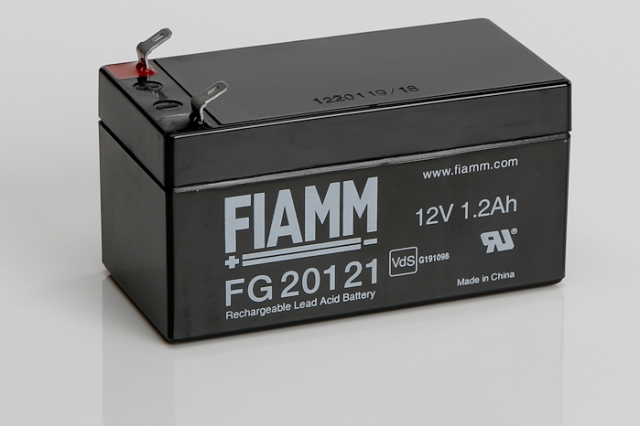 Fiamm 12v. Аккумулятор FIAMM FG 22703. Аккумулятор FIAMM fg20722. Аккумулятор FIAMM FG 2180. Аккумулятор 12v 1.2Ah.